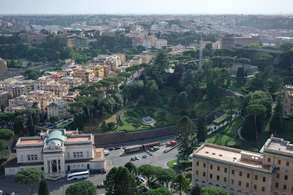 Visiter le Vatican : guide complet pour débutants 5 vatican gardens aerial
