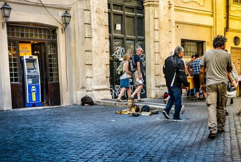 trastevere cobblestone street