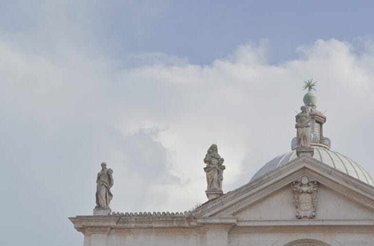 saint peters basilica facade and dome